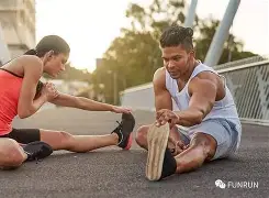 热身赛巅峰对决!岭北烈马队失利云贵风暴队,冲浪赛场再起波澜;新人首发惊艳(2024福特烈马猛禽版参数) 热身赛巅峰对决!岭北烈马队失利云贵风暴队,冲浪赛场再起波澜;新人首发惊艳(2024福特烈马猛禽版参数)