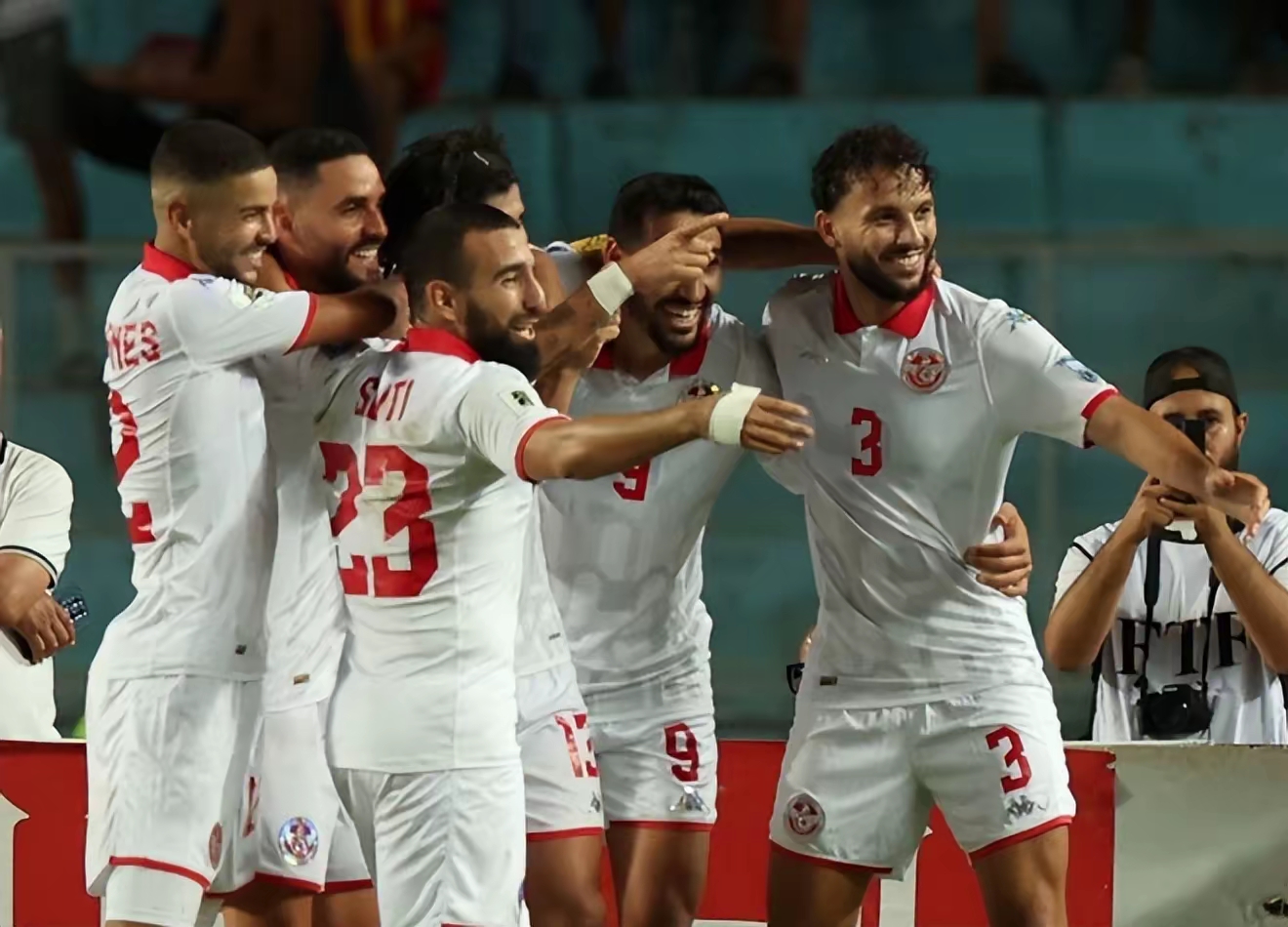 随机-圣安东尼奥马刺发布备战花絮，集结日防线松动，中超任务艰巨，身体对抗强度拉满的简单介绍