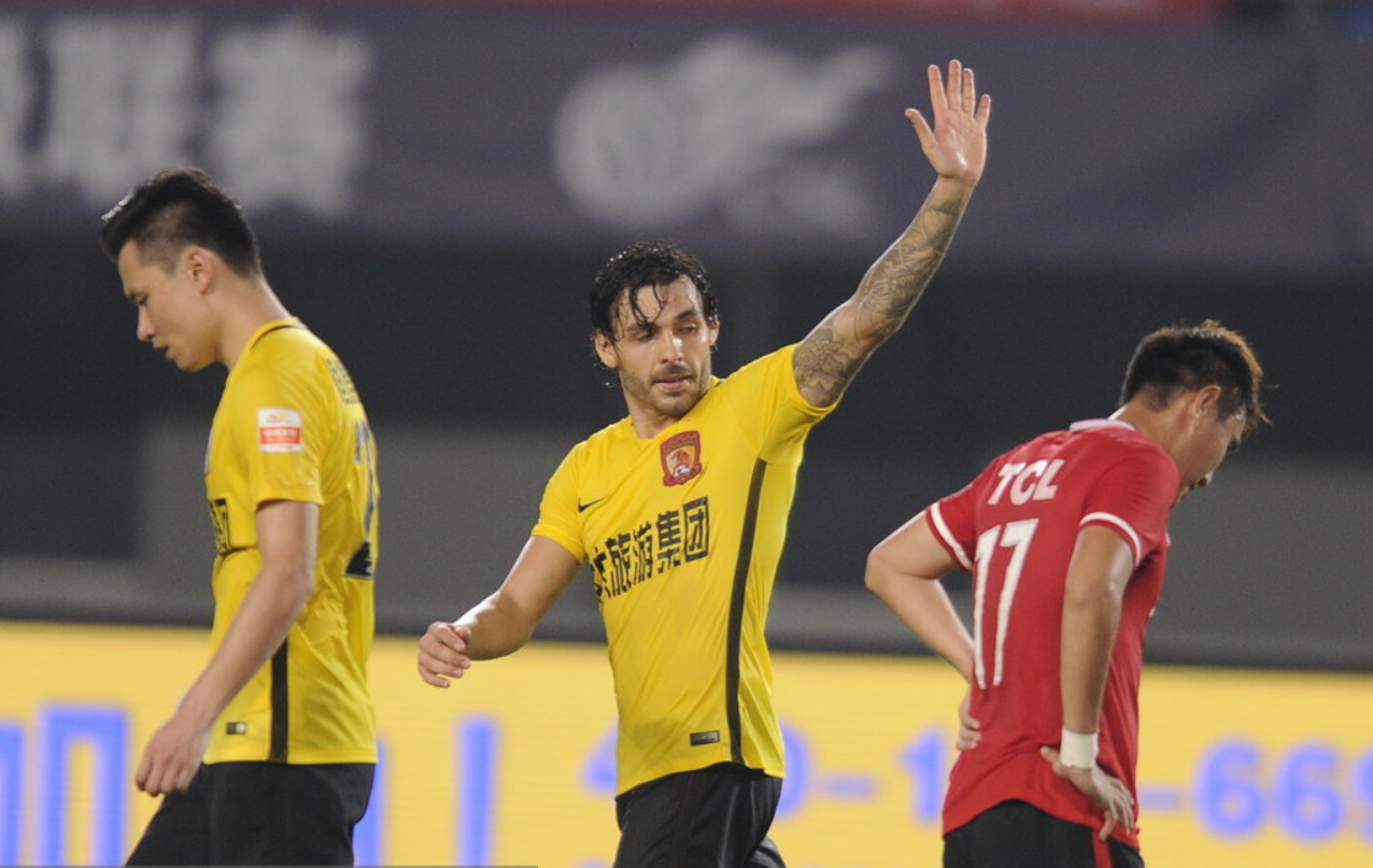 圣安东尼奥马刺发布备战花絮，集结日防线松动，中超任务艰巨，身体对抗强度拉满的简单介绍